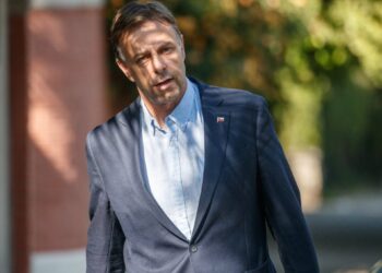 Portavoz de Kast rechaza indultos a violadores y afirma que las 40 horas «se conservarán».