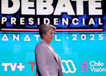 Jara considera erróneas las declaraciones de Montes sobre las ‘varias filas’ en la expropiación de la megatoma de San Antonio.