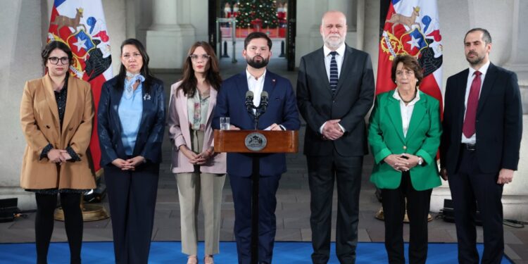 Presidente Boric, al conocer los resultados de la segunda vuelta presidencial: «El 11 de marzo entregaremos un país en movimiento»