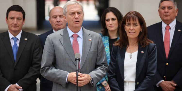 Kast destacó la reunión con Boric en La Moneda: «Fue una conversación personal muy significativa».
