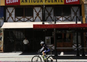 El Estado es condenado a indemnizar con casi $500 millones a los propietarios de la ex Fuente Alemana por «falta de servicio» luego del estallido social.