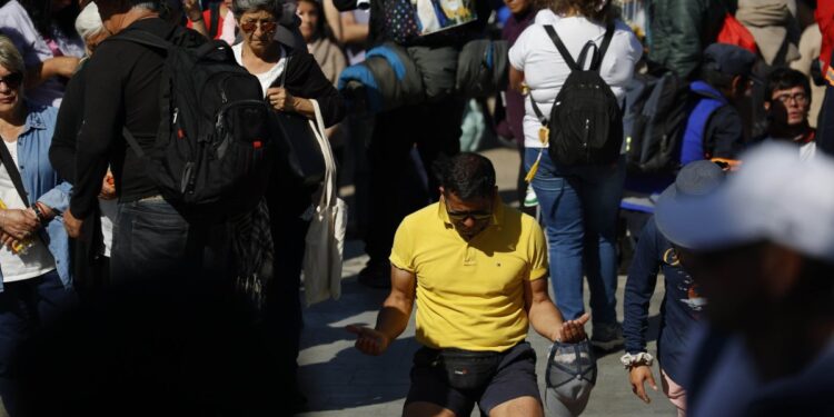 Siga estas recomendaciones para prevenir problemas de salud durante la peregrinación a Lo Vásquez.