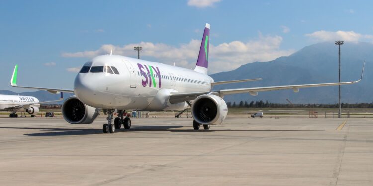 Tráfico aéreo en Chile sobrepasa los 25,8 millones de pasajeros entre enero y noviembre de 2025.