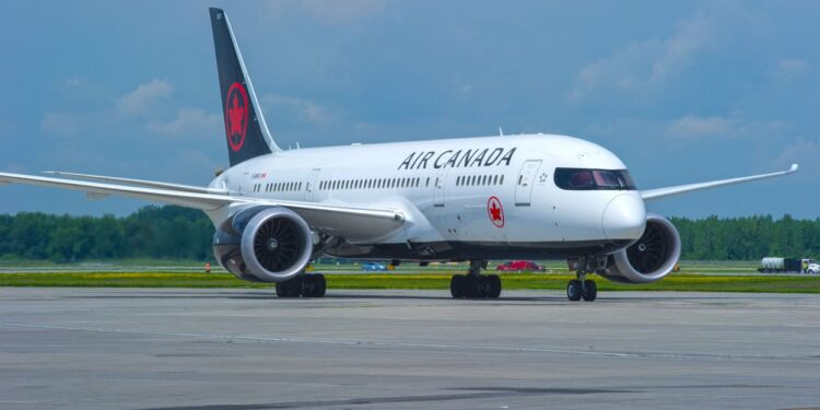 Air Canada lanza primera ruta directa entre Santiago y Montreal a partir de diciembre de 2025.