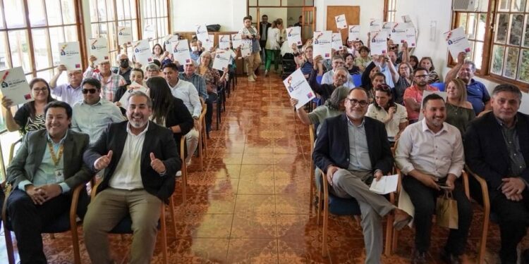 Se entregan más de 160 Títulos de Dominio en la Provincia de Cachapoal.