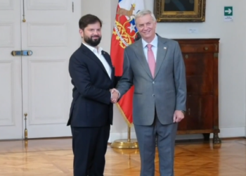 Boric y Kast se juntan en La Moneda después de ganar en la segunda vuelta.