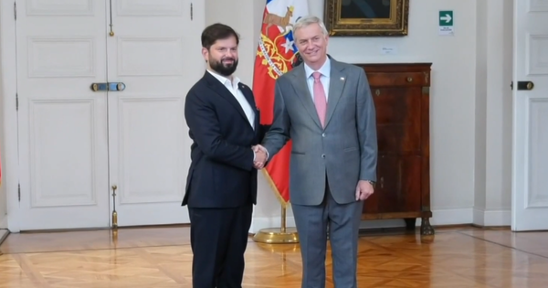 Boric y Kast se juntan en La Moneda después de ganar en la segunda vuelta.