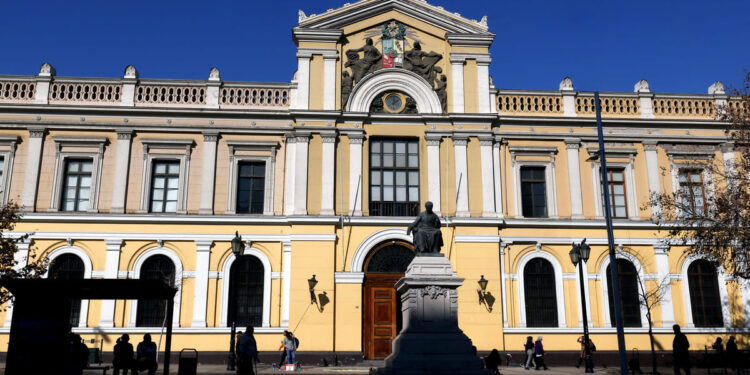 La Universidad de Chile consigue reacreditación institucional de excelencia por 7 años.