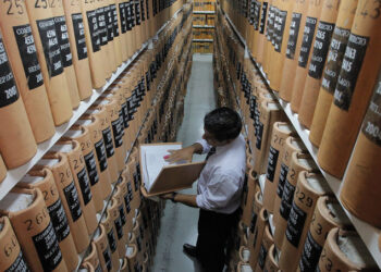 Admiten recurso de protección del Conservador de Buin-Paine por orden judicial de inscribir escritura electrónica fuera del proceso legal.