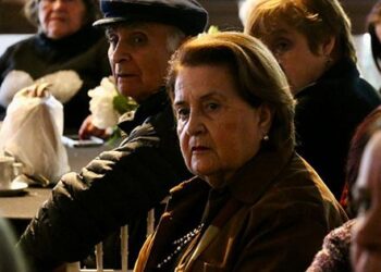 Comisión de Hacienda apoya la baja del impuesto territorial para los abuelos.