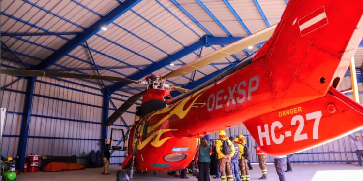 Ministerio de Agricultura suma helicóptero para fortalecer la lucha contra incendios forestales.
