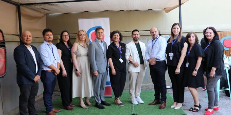 Reinauguran el Centro de Negocios Sercotec en Ñuñoa.