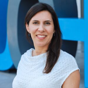 Premio «Mujer Agroinnovadora 2025» de la Región de O’Higgins es otorgado a Académica de la UOH.