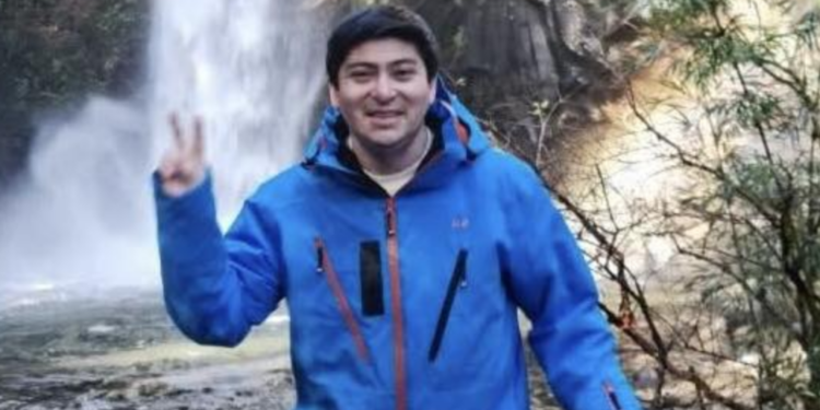 Consternación por el fallecimiento de un reconocido DJ en Nueva Imperial: fue el fundador de una emisora y la voz oficial de un supermercado.