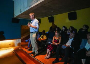 MTT y Conaset lanzan la campaña “Mateo, un buen cabro”