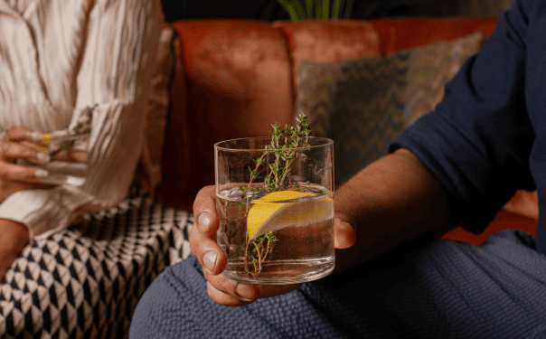 Diageo fomenta el consumo responsable en fiestas con “La Magia de Beber con Moderación”