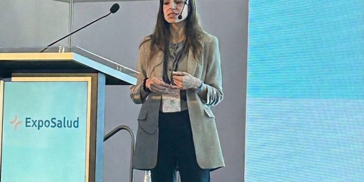 Philips Chile destaca en ExpoSalud 2025: Muestra estándares internacionales y reafirma su liderazgo en innovación.