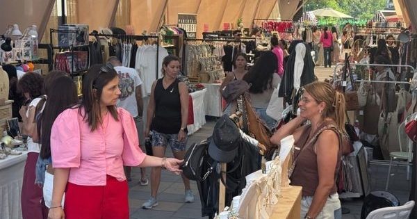 Entérate de los horarios de las tiendas en Colina para Navidad.