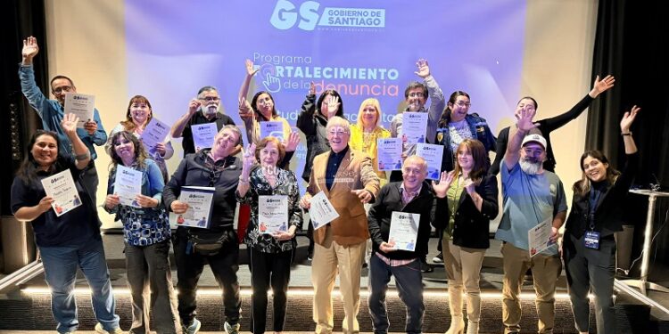 Talleres ciudadanos del Gobierno de Santiago y CESC refuerzan la denuncia y llevan la justicia más cerca de las comunidades.