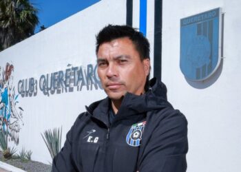 Esteban González confesó que Iván Zamorano influyó en su elección de unirse a Querétaro.