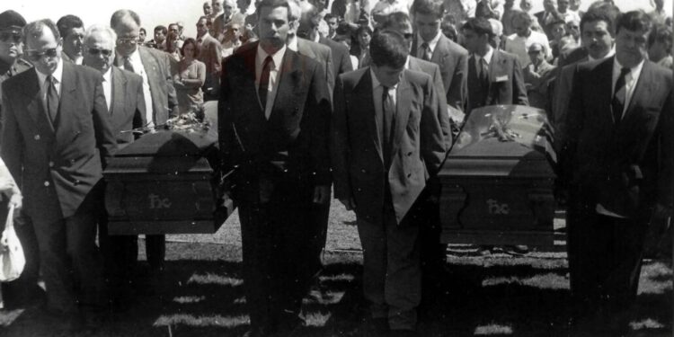 El recuerdo de la tragedia de 1996 que conmovió a Los Ángeles tras un accidente aéreo en Perú.