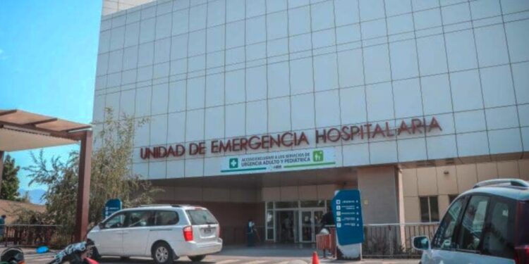 Hermanos de 12 y 18 años pierden la vida por electrocución al salir de una piscina en O’Higgins.