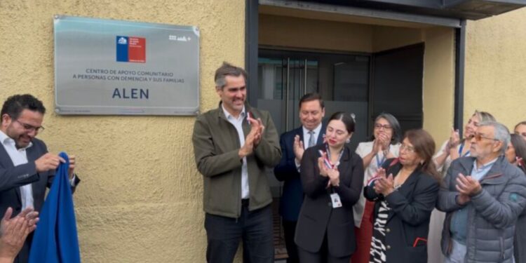 Los Ángeles dispone de un nuevo «Centro de Atención del Alzheimer y Demencia» tras su inauguración.