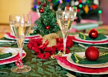 Esta es la cena navideña ideal según la IA que puedes preparar en Chile.