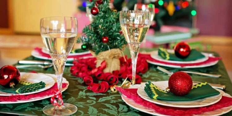 Esta es la cena navideña ideal según la IA que puedes preparar en Chile.