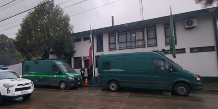 Detienen a mujer que intentaba ingresar droga a la cárcel de Mulchén.