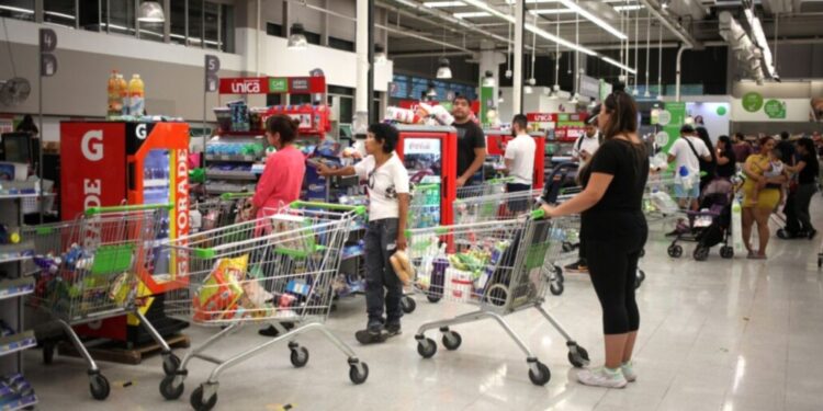 Así será el horario de cierre de los supermercados más importantes en Los Ángeles el 24 de diciembre.