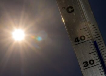 Se emite «Alerta Amarilla» en la Región del Biobío debido a ola de calor extremo.