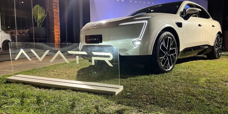 Changan lanza su AVATR 11 en la gama premium.