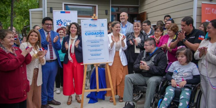 Linares inaugura un Centro Comunitario de Cuidados, brindando nuevo apoyo a los cuidadores.