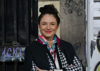 Pía enfrenta un dilema: Irina Karamanos se pronuncia sobre el posible regreso de la figura de Primera Dama.