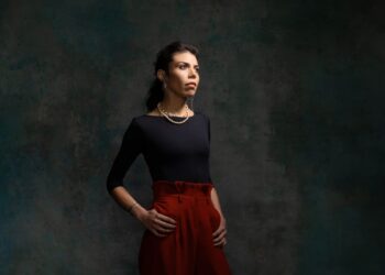 Melissa Aldana regresa a Chile en formato cuarteto con un show en el Teatro Nescafé de las Artes.