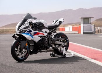 BMW Motorrad actualiza las motos S 1000 RR y S 1000 R.