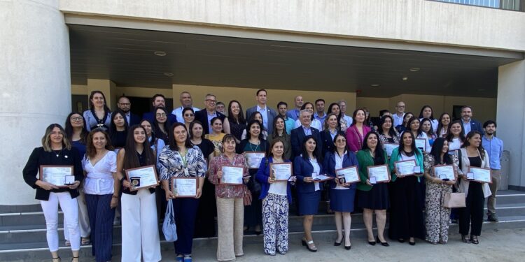 La primera edición del Premio Mujeres Líderes en la Construcción destacó el talento femenino en la región del Maule.