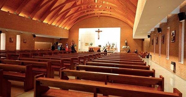 Misas y actividades navideñas invitan a disfrutar la unión y el espíritu de la Navidad en Colina.