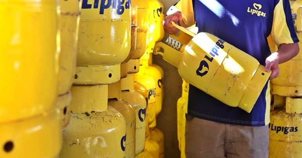 Lipigas en la mira: indagatoria penal y administrativa tras mensajes durante el balotaje.