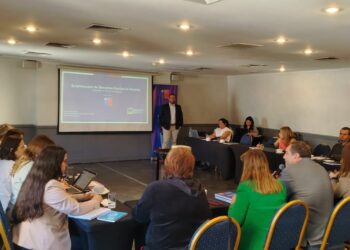 Consejo consultivo regional RM lleva a cabo su cuarta sesión para avanzar en el Plan de Capacitación de SSR 2026.