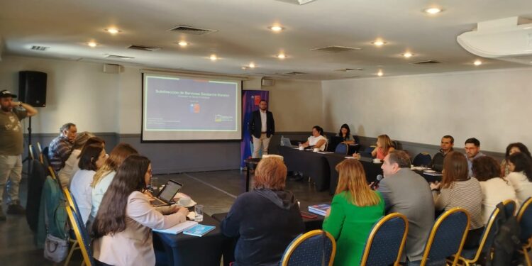 Consejo consultivo regional RM lleva a cabo su cuarta sesión para avanzar en el Plan de Capacitación de SSR 2026.