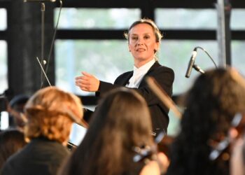 Homenaje a la infancia al estilo chileno, inspirado en Gabriela Mistral