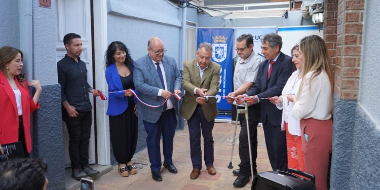 Duoc UC Alameda revitaliza el barrio con nuevas mejoras en el cité de Grajales.