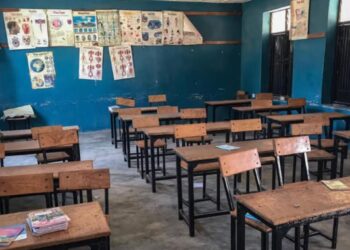 Secuestro masivo en Nigeria: liberan a 100 estudiantes, pero más de 200 permanecen en cautiverio.
