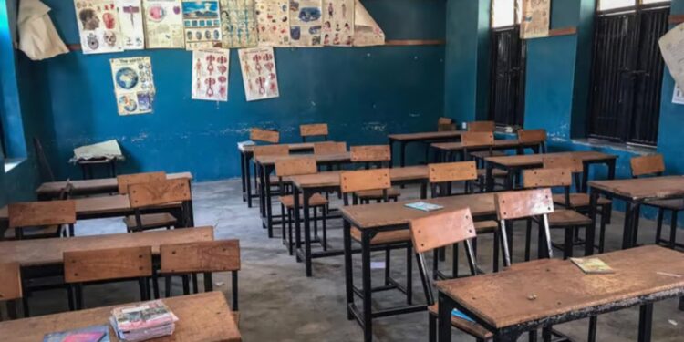 Secuestro masivo en Nigeria: liberan a 100 estudiantes, pero más de 200 permanecen en cautiverio.