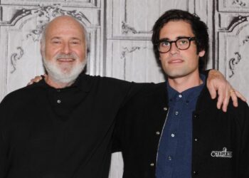 Hijo de Rob y Michele Reiner arrestado como principal sospechoso del asesinato de sus padres en Brentwood.