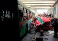 Accidente fatal en Lo Espejo: choque entre auto y bus RED cobró la vida de tres familiares.