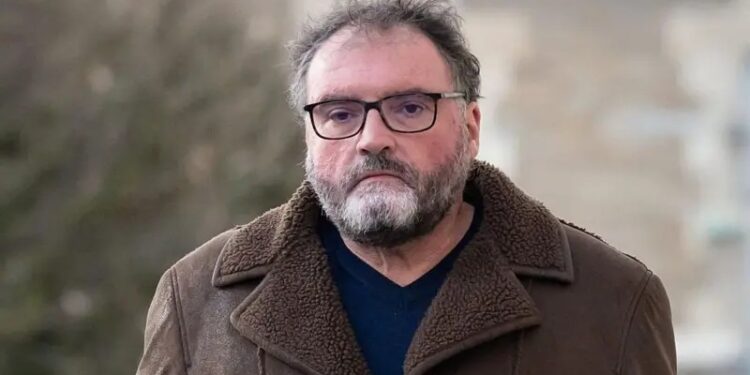 Sentencian a cadena perpetua al «Doctor Muerte» por envenenar a 30 pacientes en Francia.