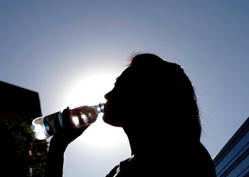 Señales de golpe de calor: síntomas y riesgos para la salud en Chile